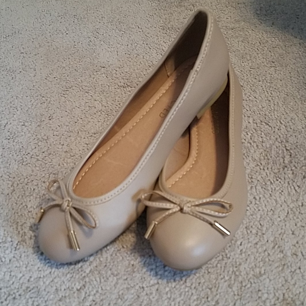 Cute Flats